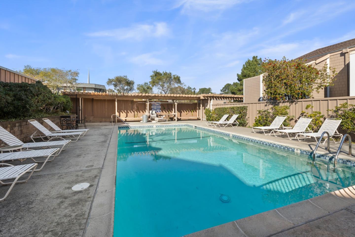 Detail Gallery Image 28 of 30 For 1687 Bayridge Way #104,  San Mateo,  CA 94402 - 2 Beds | 2 Baths