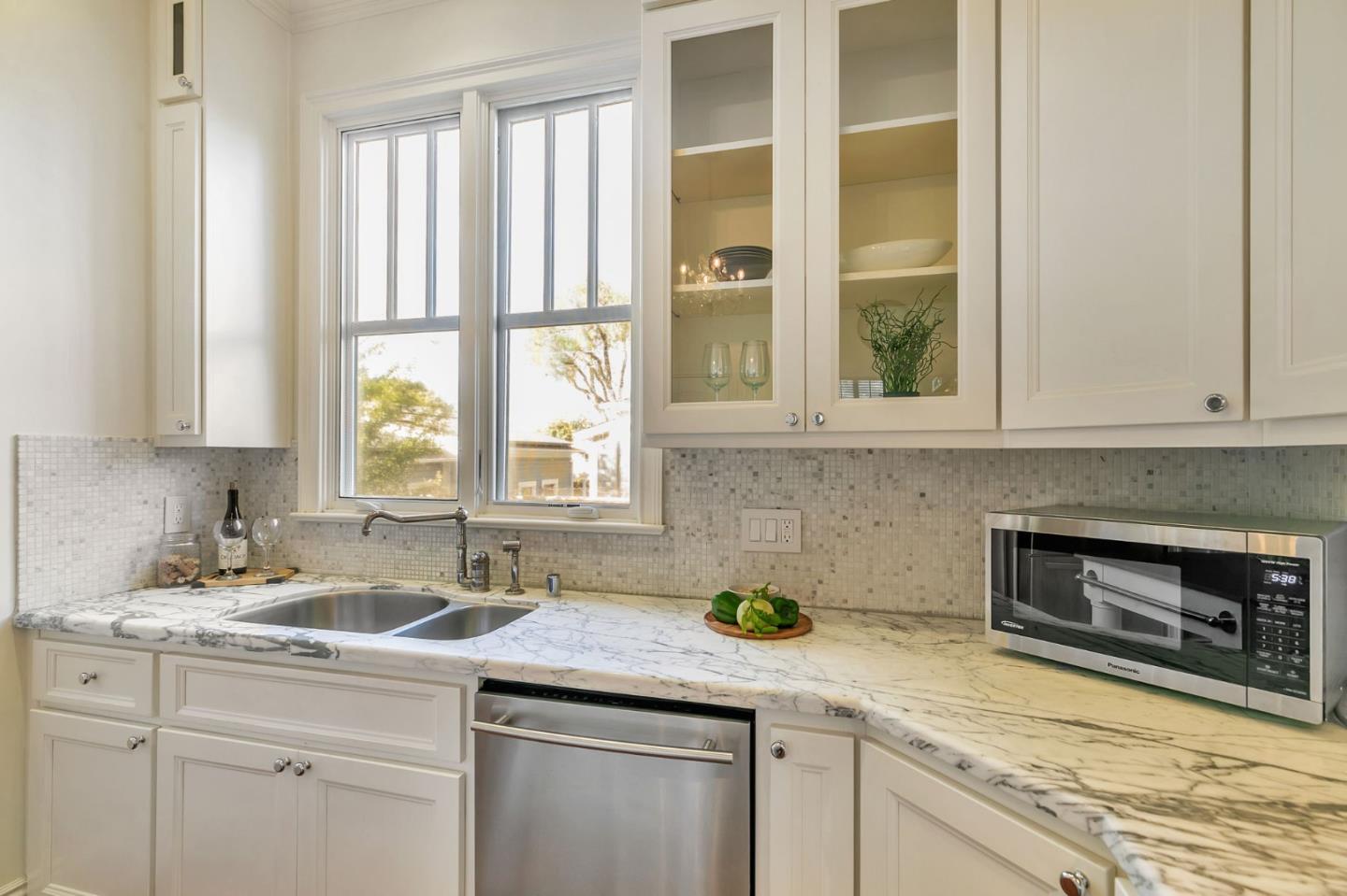 Detail Gallery Image 23 of 80 For 1435 Lexington St, Santa Clara,  CA 95050 - 7 Beds | 4/1 Baths