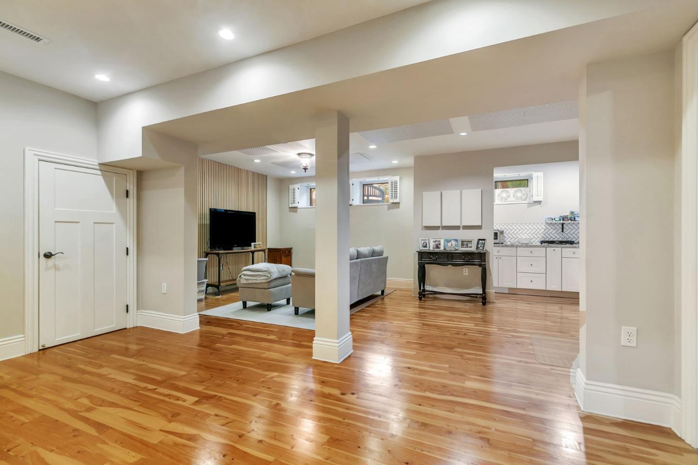 Detail Gallery Image 49 of 80 For 1435 Lexington St, Santa Clara,  CA 95050 - 7 Beds | 4/1 Baths