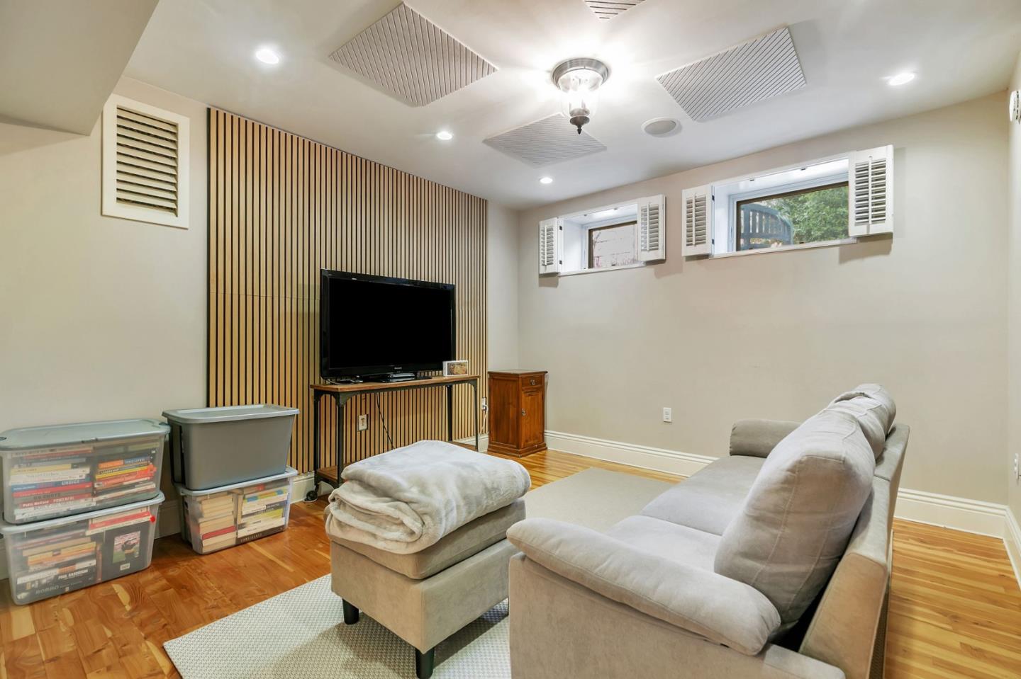 Detail Gallery Image 50 of 80 For 1435 Lexington St, Santa Clara,  CA 95050 - 7 Beds | 4/1 Baths