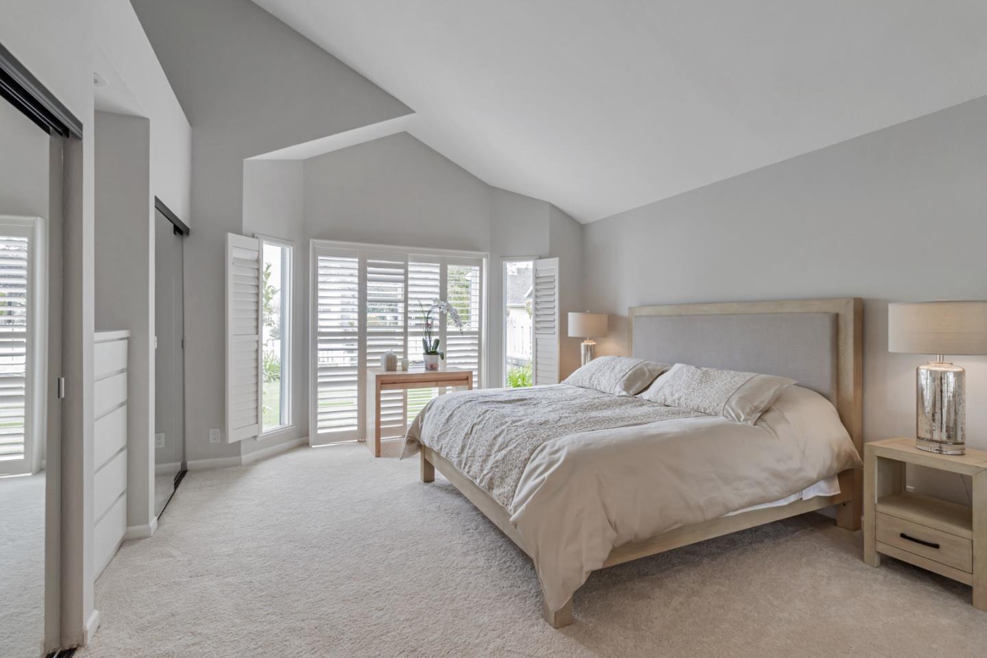 Detail Gallery Image 13 of 38 For 2100 Winged Foot Rd, Half Moon Bay,  CA 94019 - 3 Beds | 2/1 Baths