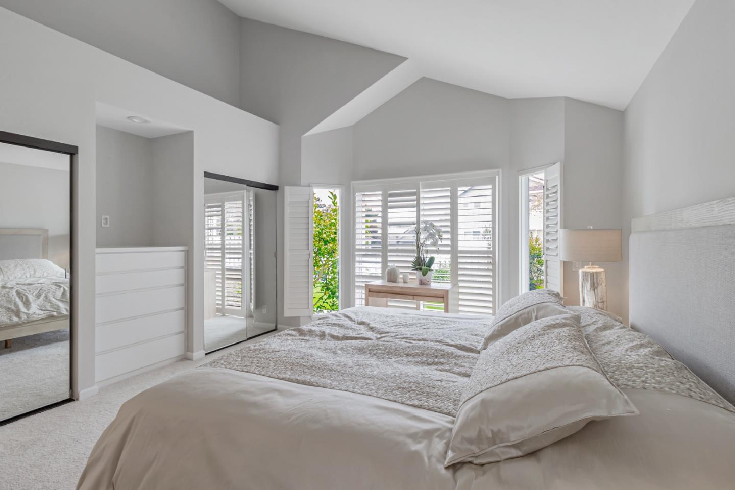 Detail Gallery Image 14 of 38 For 2100 Winged Foot Rd, Half Moon Bay,  CA 94019 - 3 Beds | 2/1 Baths