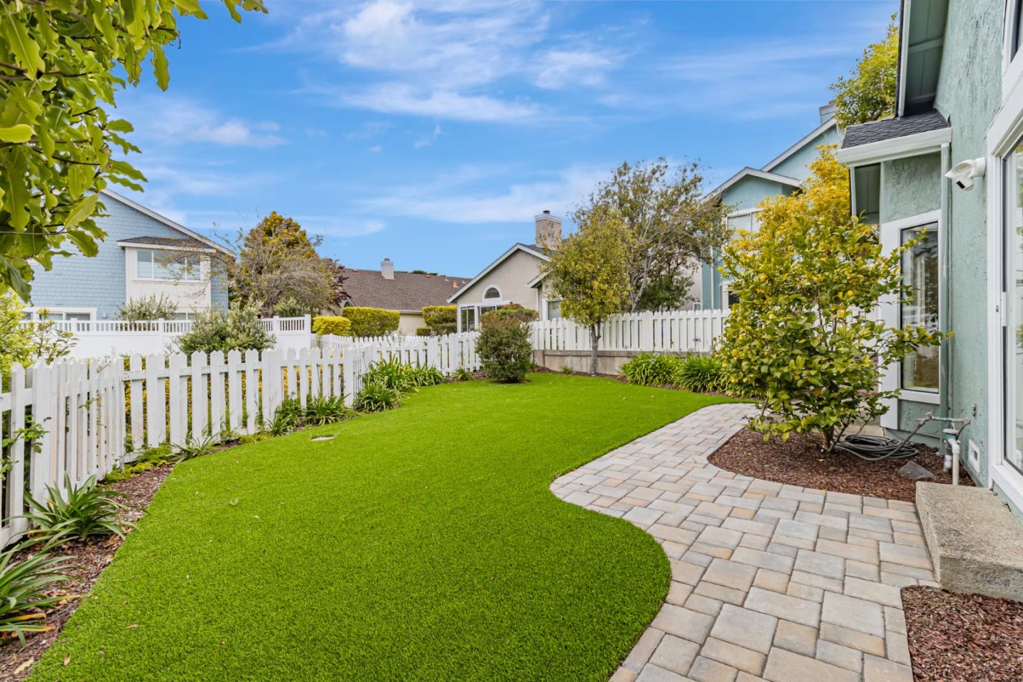 Detail Gallery Image 22 of 38 For 2100 Winged Foot Rd, Half Moon Bay,  CA 94019 - 3 Beds | 2/1 Baths