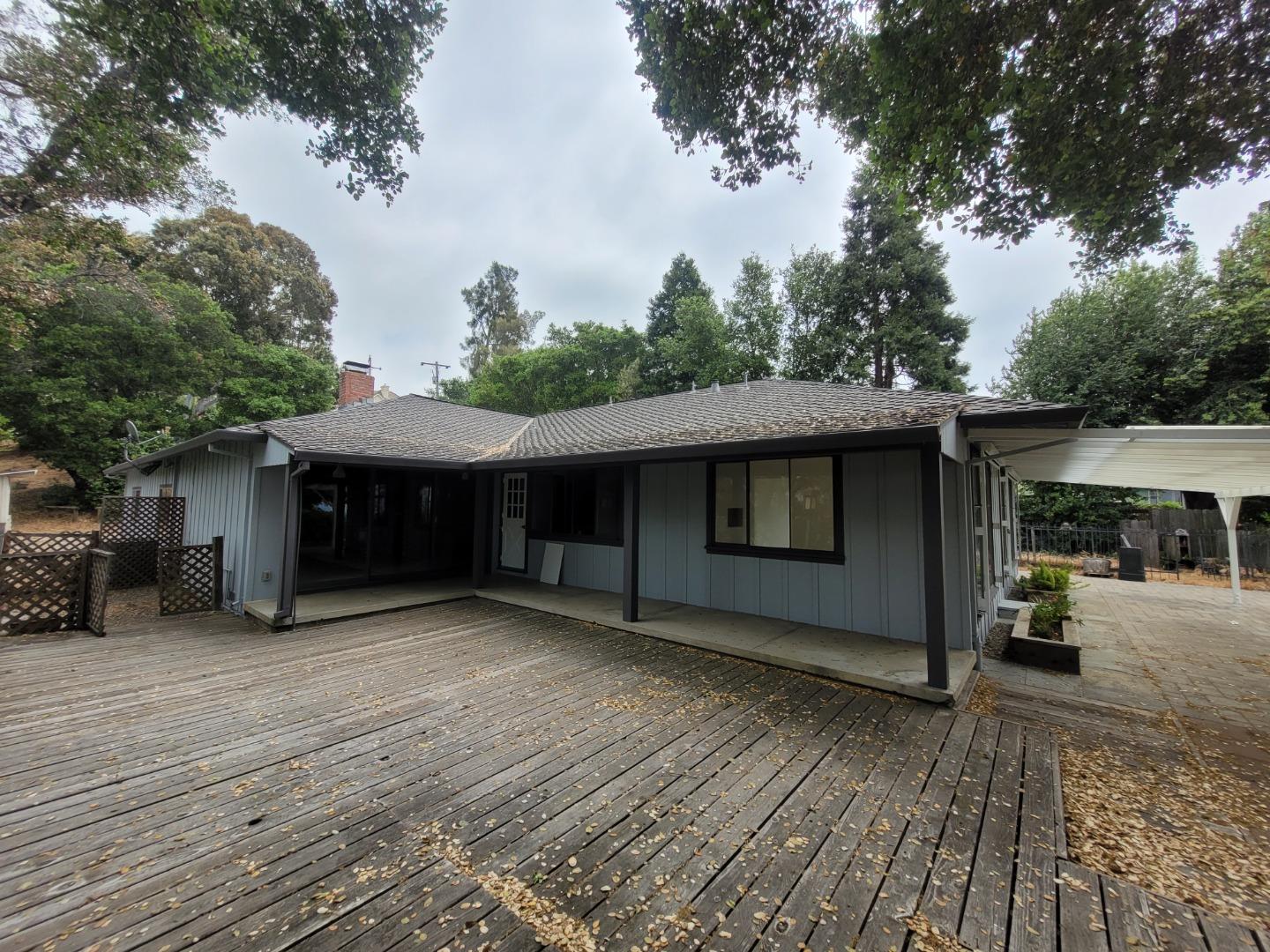 Detail Gallery Image 10 of 36 For 15241 Camelot Dr, San Jose,  CA 95132 - 3 Beds | 2 Baths