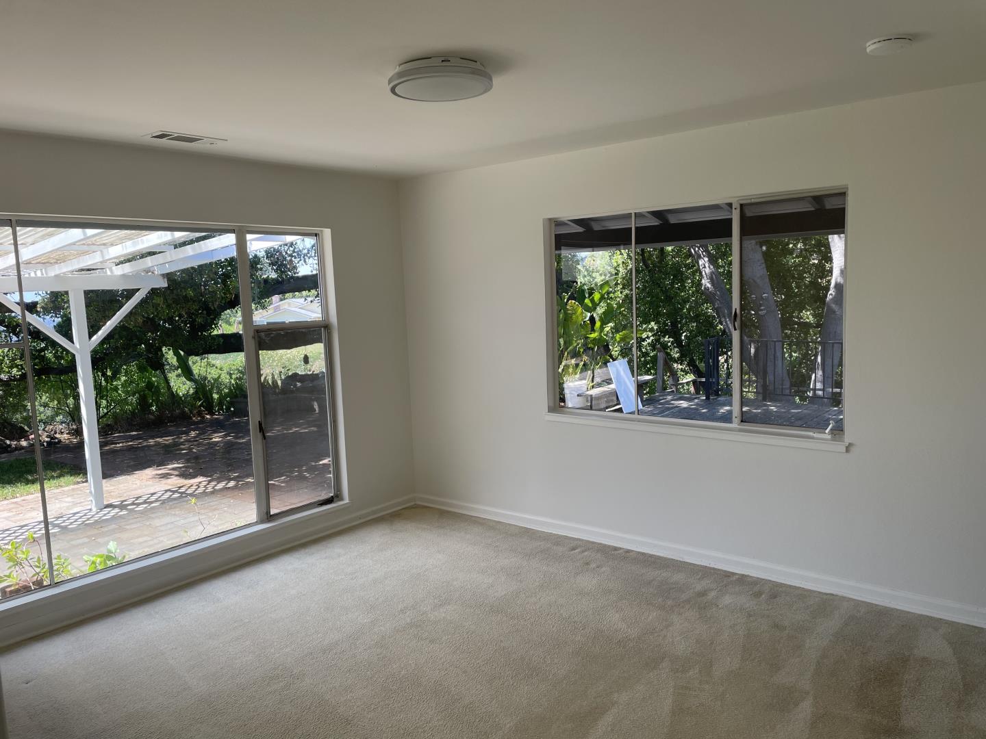 Detail Gallery Image 30 of 36 For 15241 Camelot Dr, San Jose,  CA 95132 - 3 Beds | 2 Baths