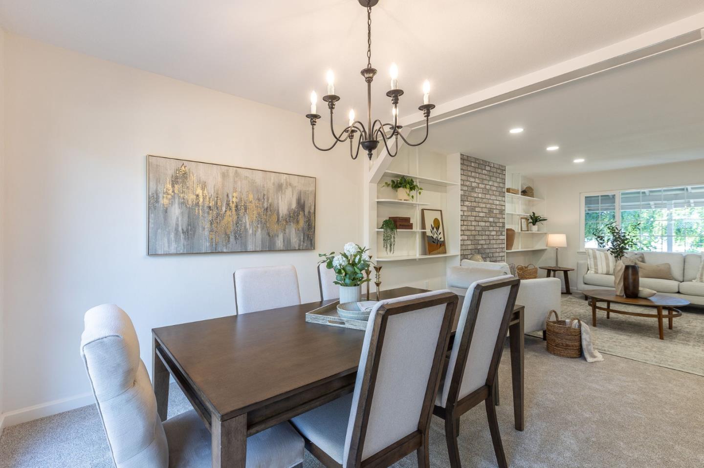 Detail Gallery Image 10 of 49 For 2550 Fairglen Dr, San Jose,  CA 95125 - 5 Beds | 2/1 Baths
