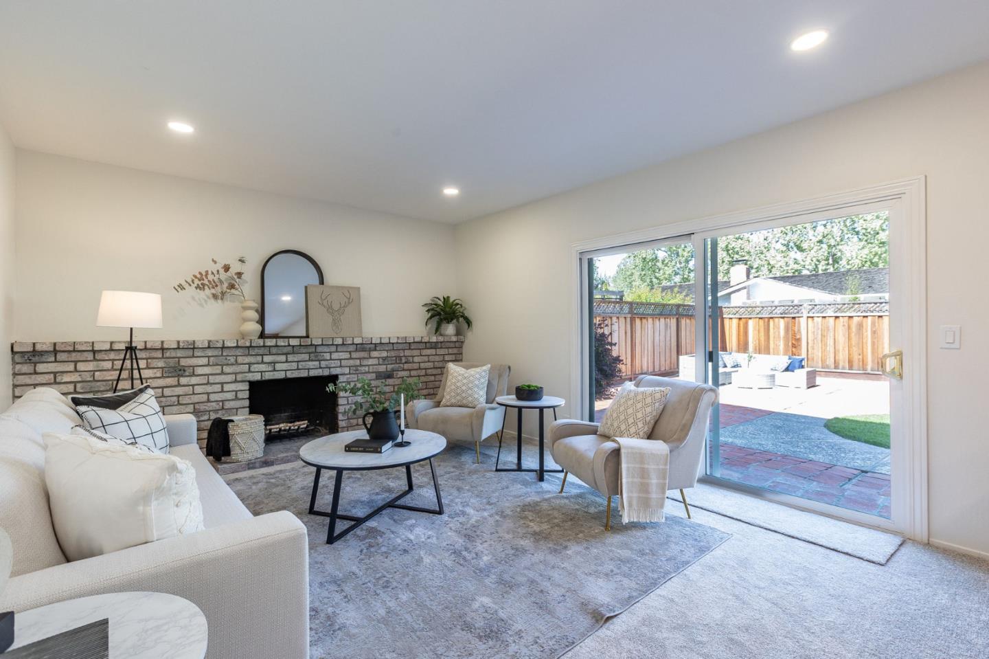 Detail Gallery Image 20 of 49 For 2550 Fairglen Dr, San Jose,  CA 95125 - 5 Beds | 2/1 Baths