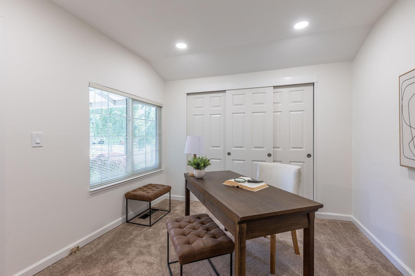 Detail Gallery Image 25 of 49 For 2550 Fairglen Dr, San Jose,  CA 95125 - 5 Beds | 2/1 Baths