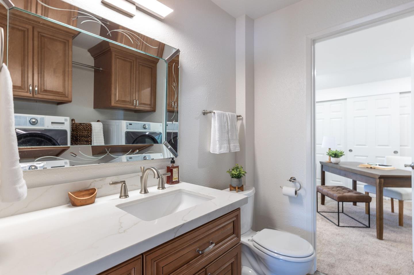 Detail Gallery Image 27 of 49 For 2550 Fairglen Dr, San Jose,  CA 95125 - 5 Beds | 2/1 Baths