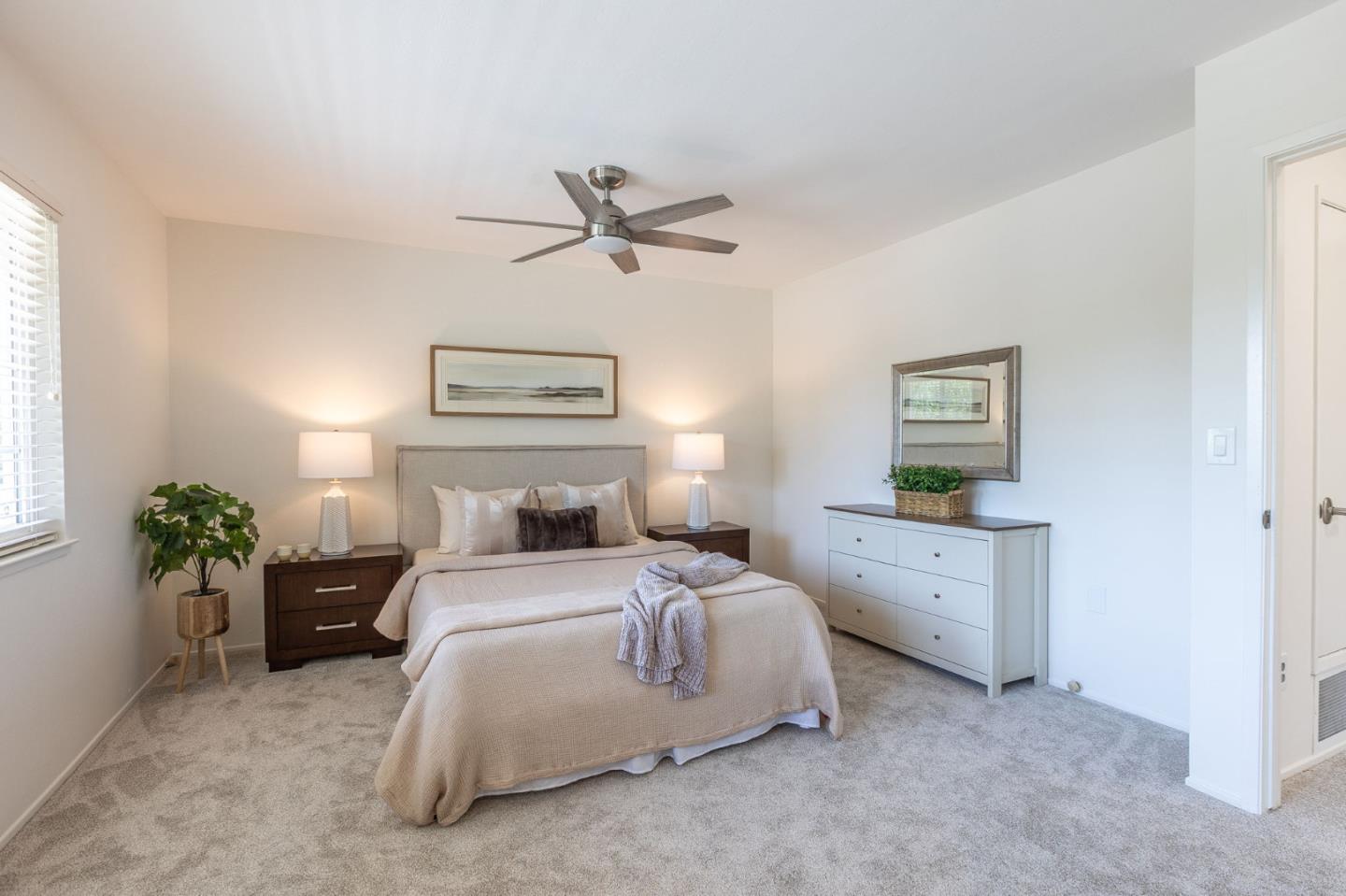Detail Gallery Image 35 of 49 For 2550 Fairglen Dr, San Jose,  CA 95125 - 5 Beds | 2/1 Baths
