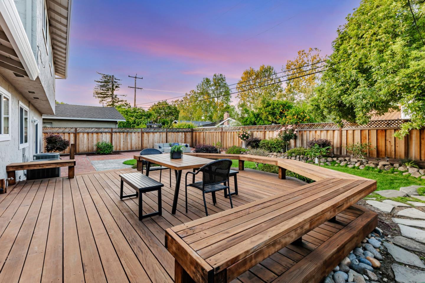 Detail Gallery Image 40 of 49 For 2550 Fairglen Dr, San Jose,  CA 95125 - 5 Beds | 2/1 Baths