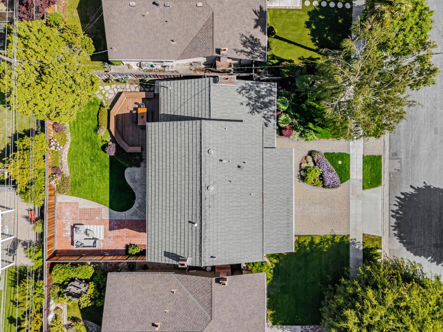 Detail Gallery Image 46 of 49 For 2550 Fairglen Dr, San Jose,  CA 95125 - 5 Beds | 2/1 Baths