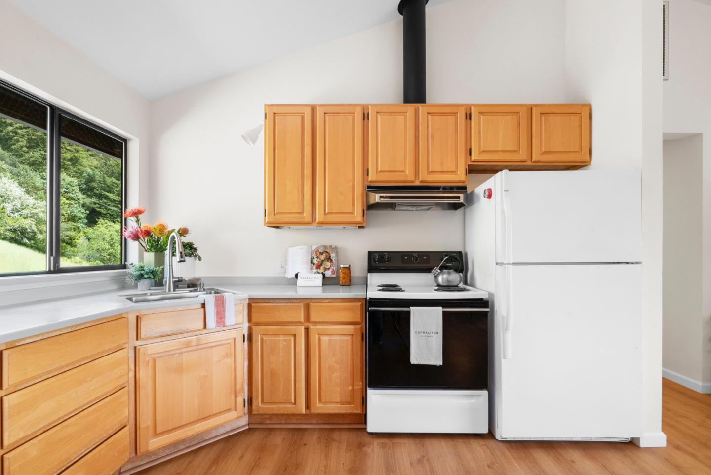 Detail Gallery Image 19 of 74 For 1560 Tindall Ranch Rd, Corralitos,  CA 95076 - 3 Beds | 1/1 Baths
