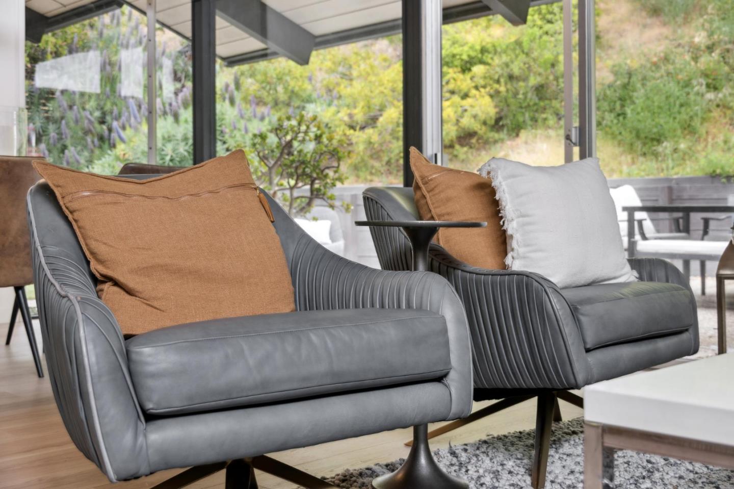 Detail Gallery Image 10 of 63 For 1719 Yorktown Rd, San Mateo,  CA 94402 - 4 Beds | 2 Baths