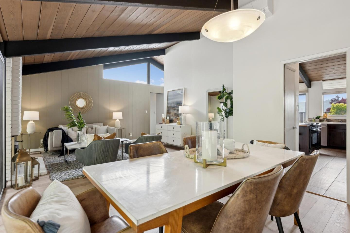 Detail Gallery Image 18 of 63 For 1719 Yorktown Rd, San Mateo,  CA 94402 - 4 Beds | 2 Baths