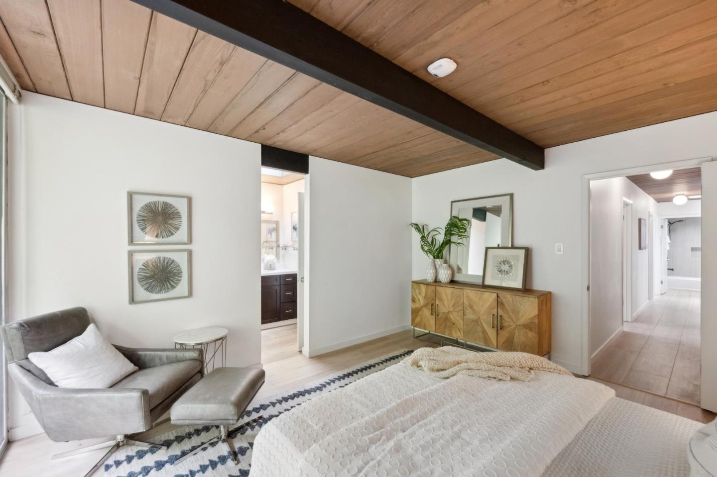 Detail Gallery Image 32 of 63 For 1719 Yorktown Rd, San Mateo,  CA 94402 - 4 Beds | 2 Baths