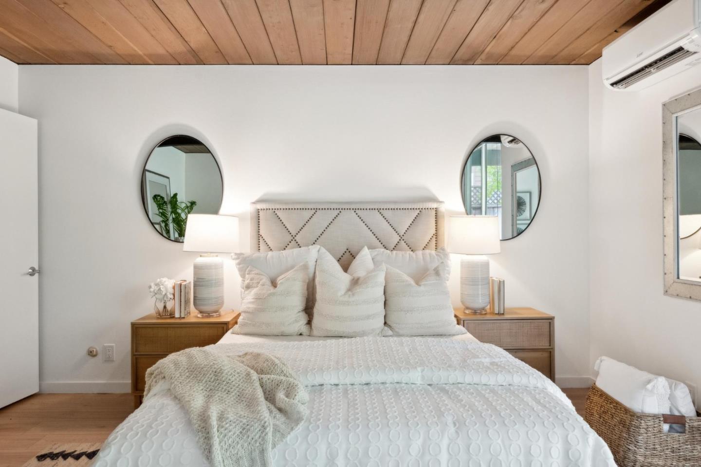 Detail Gallery Image 35 of 63 For 1719 Yorktown Rd, San Mateo,  CA 94402 - 4 Beds | 2 Baths