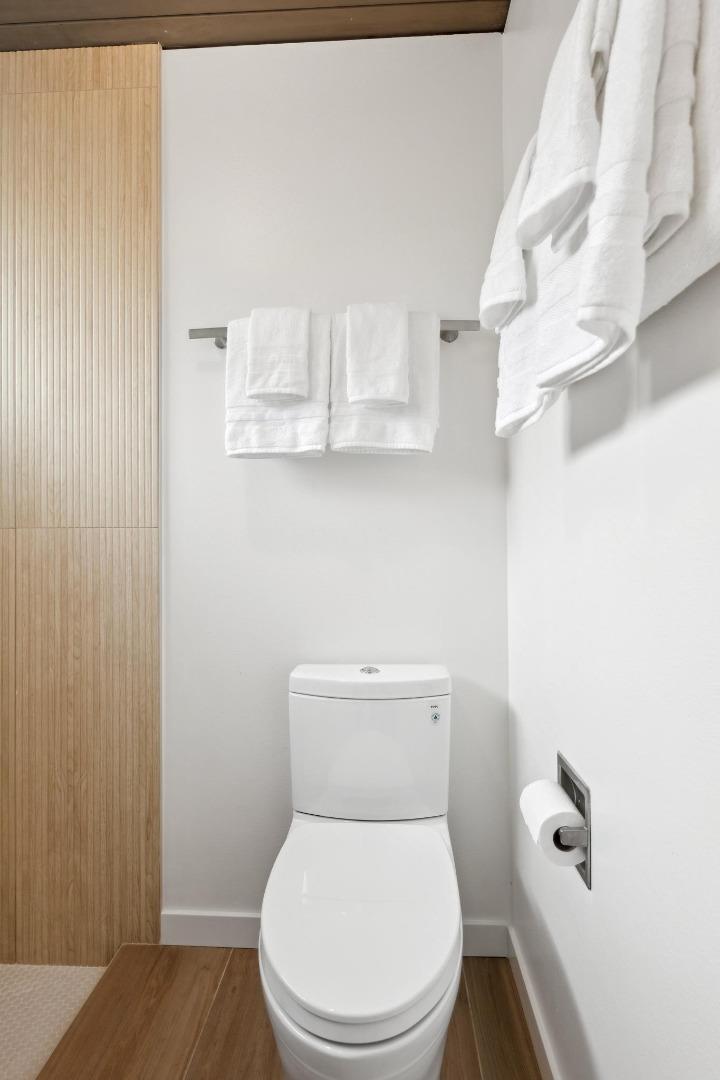 Detail Gallery Image 40 of 63 For 1719 Yorktown Rd, San Mateo,  CA 94402 - 4 Beds | 2 Baths