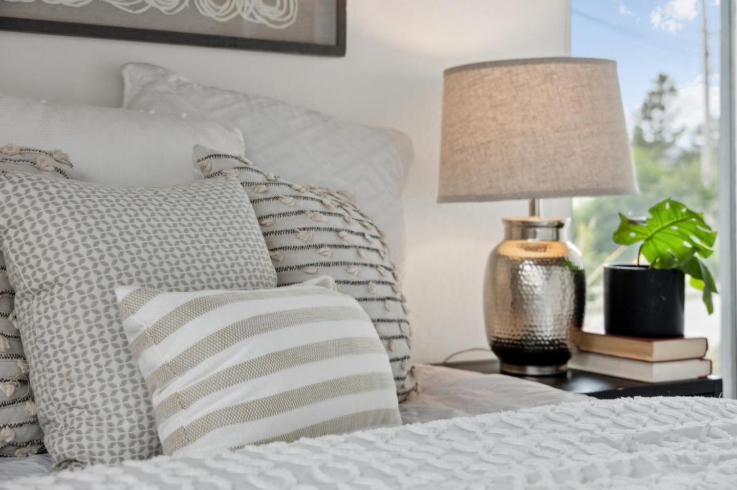 Detail Gallery Image 47 of 63 For 1719 Yorktown Rd, San Mateo,  CA 94402 - 4 Beds | 2 Baths