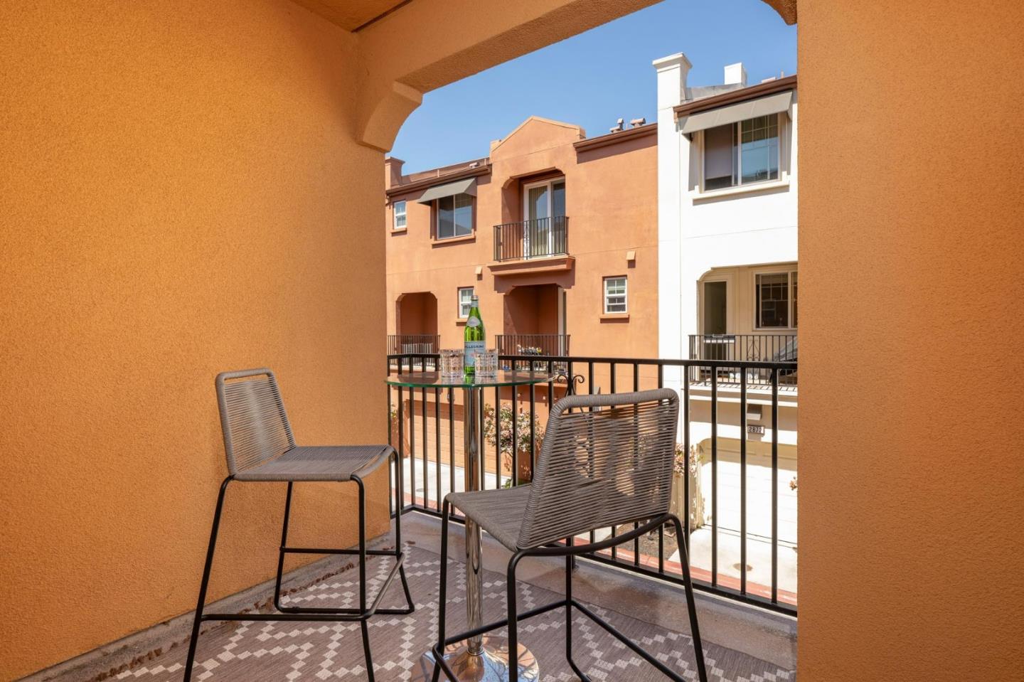 Detail Gallery Image 10 of 26 For 373 Derby Ave, San Mateo,  CA 94403 - 2 Beds | 2/1 Baths