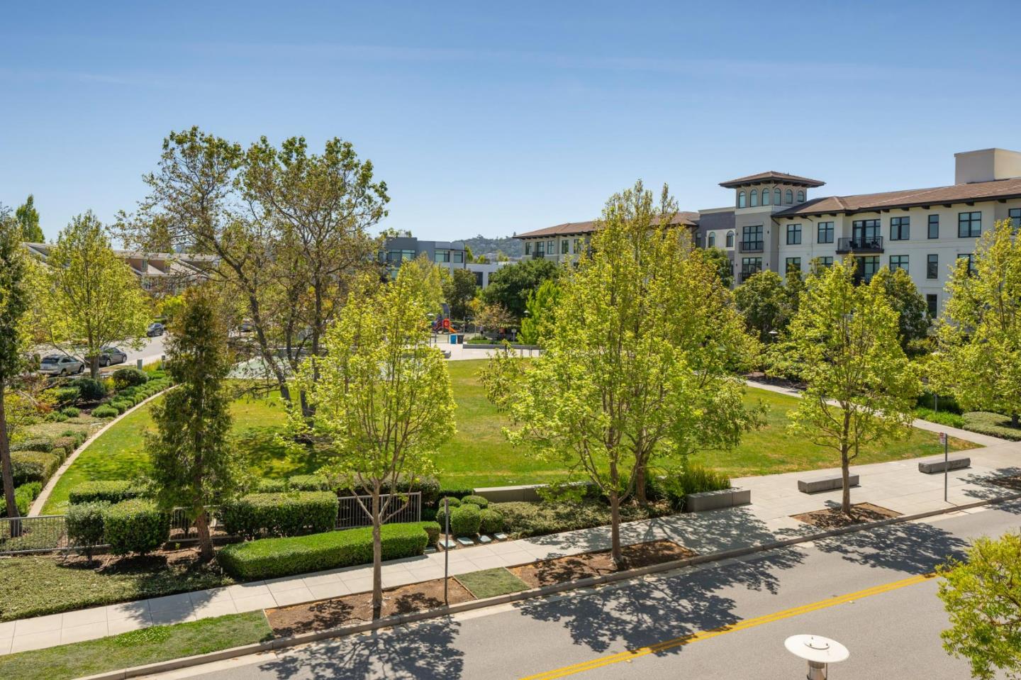 Detail Gallery Image 19 of 26 For 373 Derby Ave, San Mateo,  CA 94403 - 2 Beds | 2/1 Baths