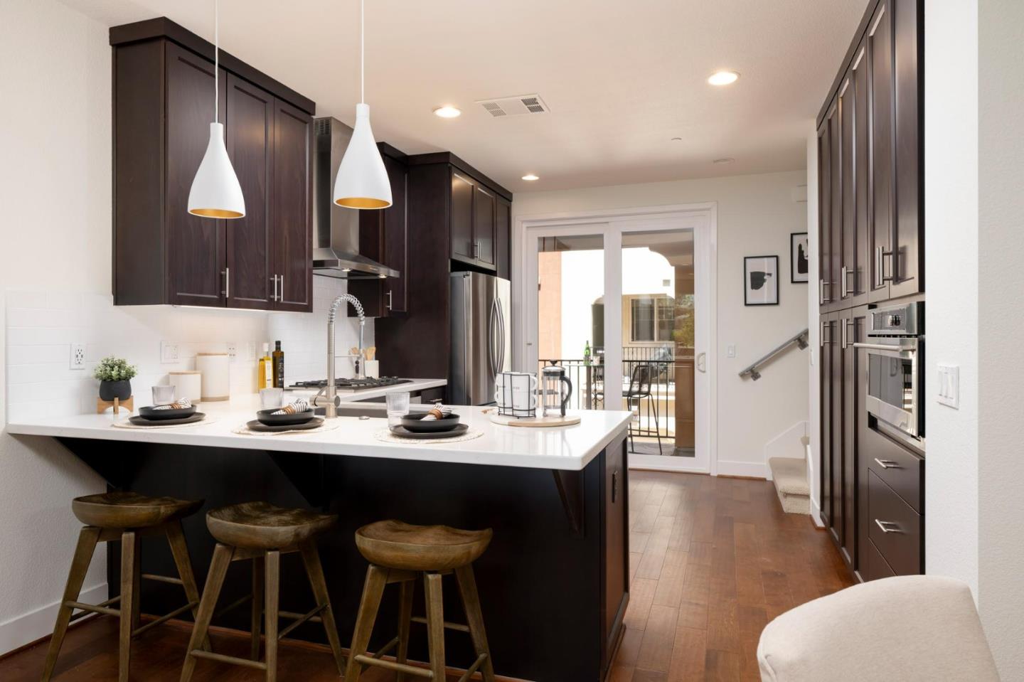 Detail Gallery Image 8 of 26 For 373 Derby Ave, San Mateo,  CA 94403 - 2 Beds | 2/1 Baths
