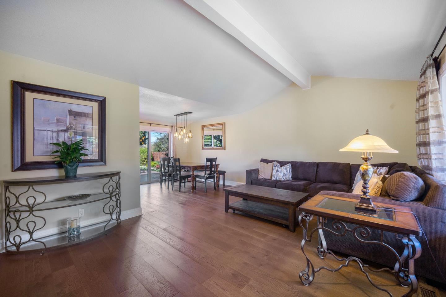 Detail Gallery Image 6 of 37 For 16780 Dry Creek Ct, Morgan Hill,  CA 95037 - 4 Beds | 3 Baths