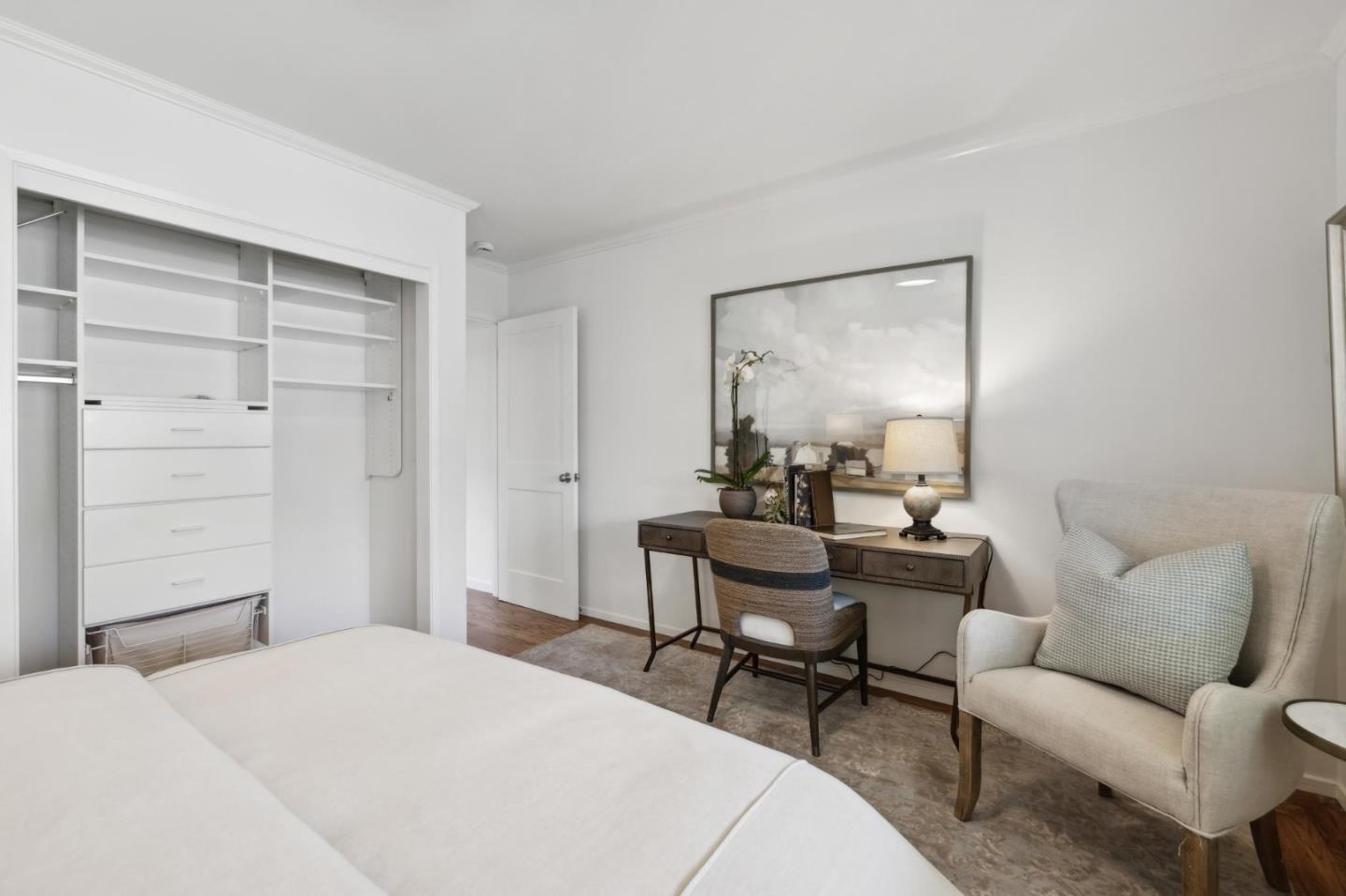 Detail Gallery Image 25 of 37 For 924 Sycamore Dr, Palo Alto,  CA 94303 - 3 Beds | 2 Baths