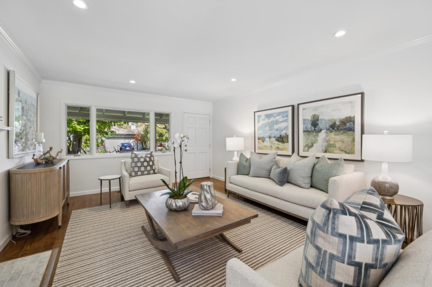 Detail Gallery Image 8 of 37 For 924 Sycamore Dr, Palo Alto,  CA 94303 - 3 Beds | 2 Baths