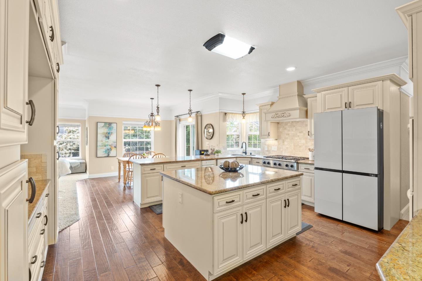 Detail Gallery Image 17 of 65 For 270 Olga Maria Ct, Penngrove,  CA 94951 - 4 Beds | 3/1 Baths