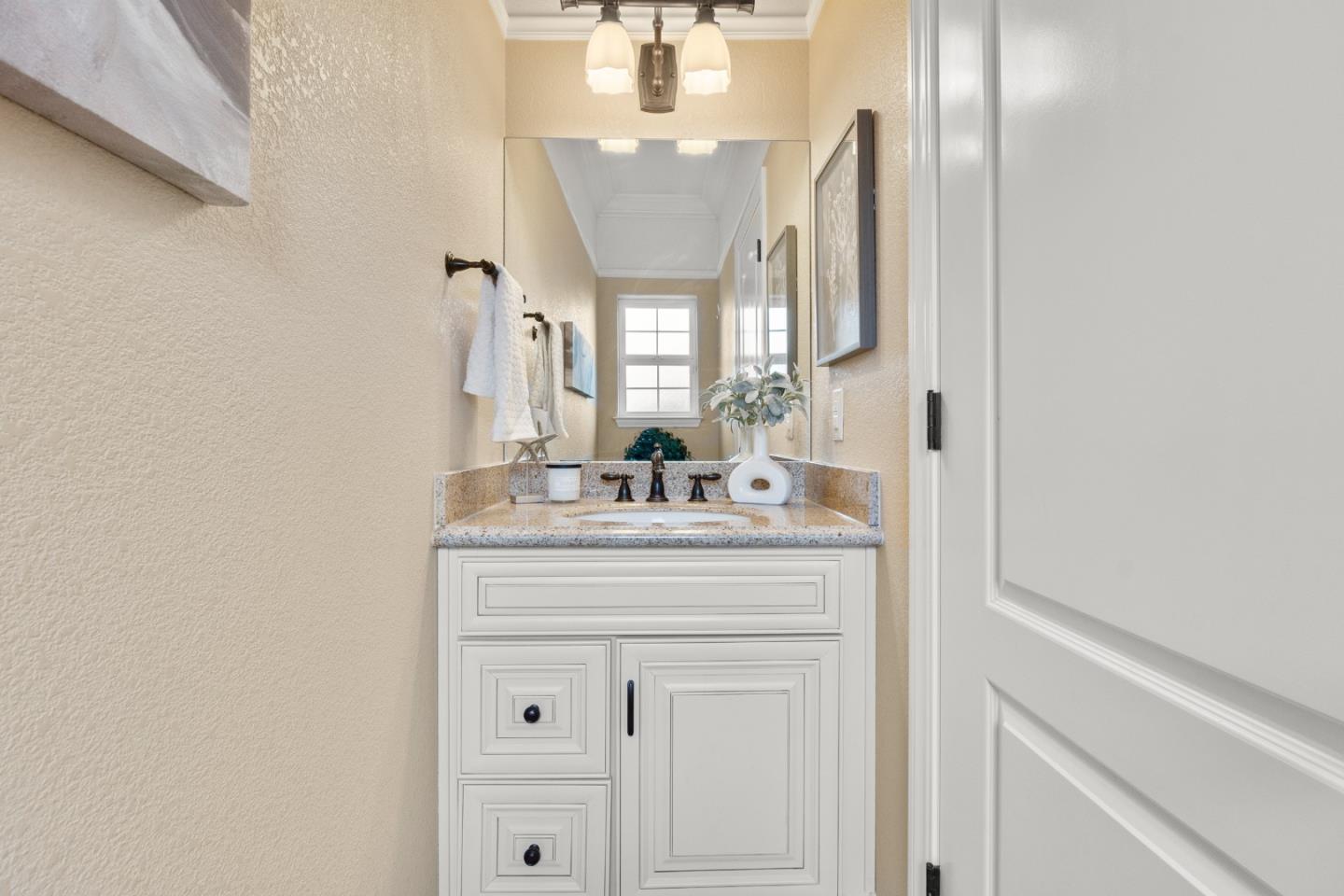 Detail Gallery Image 27 of 65 For 270 Olga Maria Ct, Penngrove,  CA 94951 - 4 Beds | 3/1 Baths