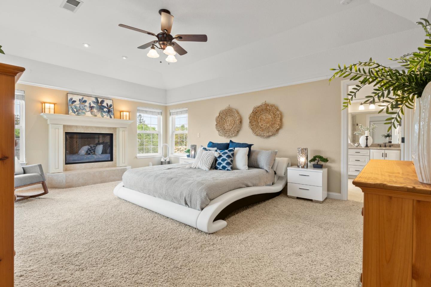 Detail Gallery Image 33 of 65 For 270 Olga Maria Ct, Penngrove,  CA 94951 - 4 Beds | 3/1 Baths