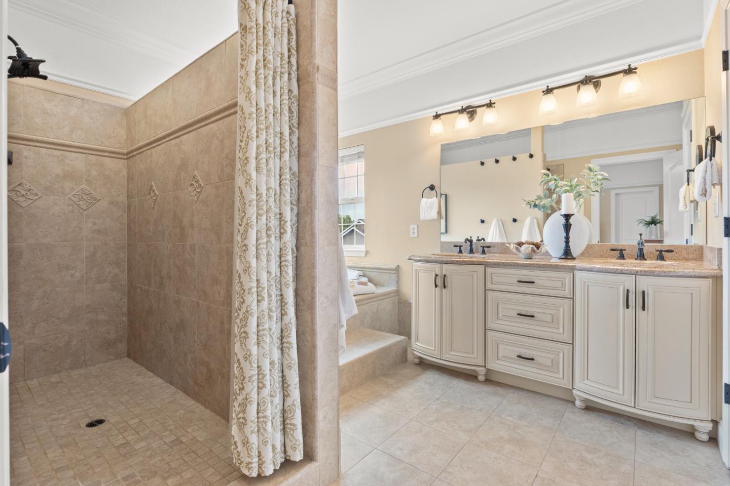 Detail Gallery Image 36 of 65 For 270 Olga Maria Ct, Penngrove,  CA 94951 - 4 Beds | 3/1 Baths