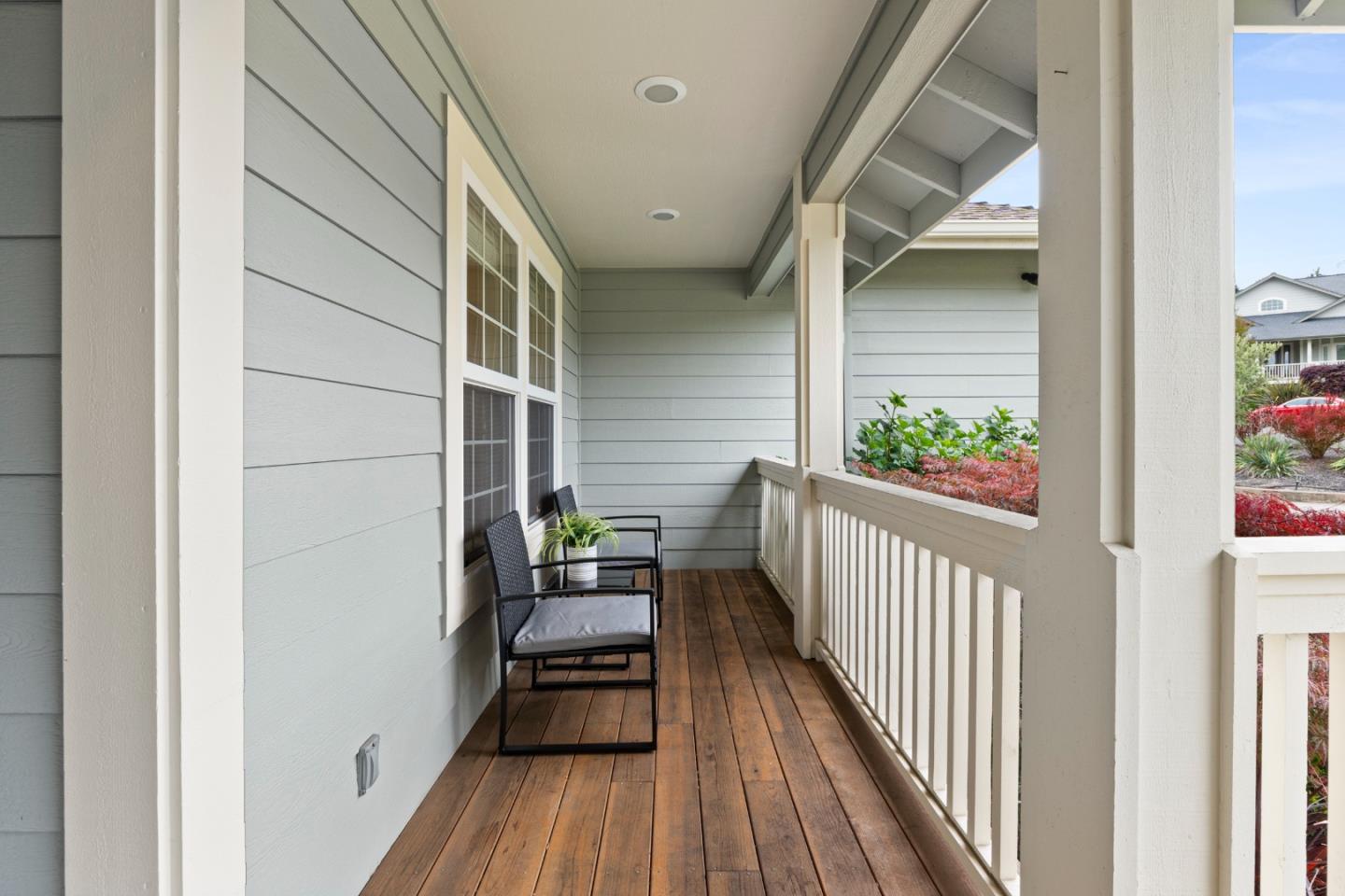 Detail Gallery Image 7 of 65 For 270 Olga Maria Ct, Penngrove,  CA 94951 - 4 Beds | 3/1 Baths