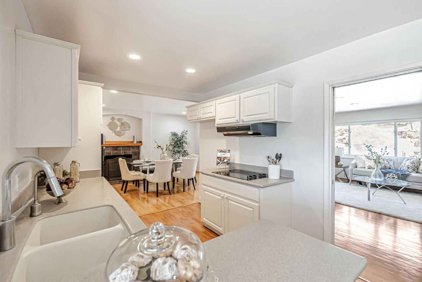 Detail Gallery Image 17 of 37 For 30416 Treeview St, Hayward,  CA 94544 - 3 Beds | 2 Baths