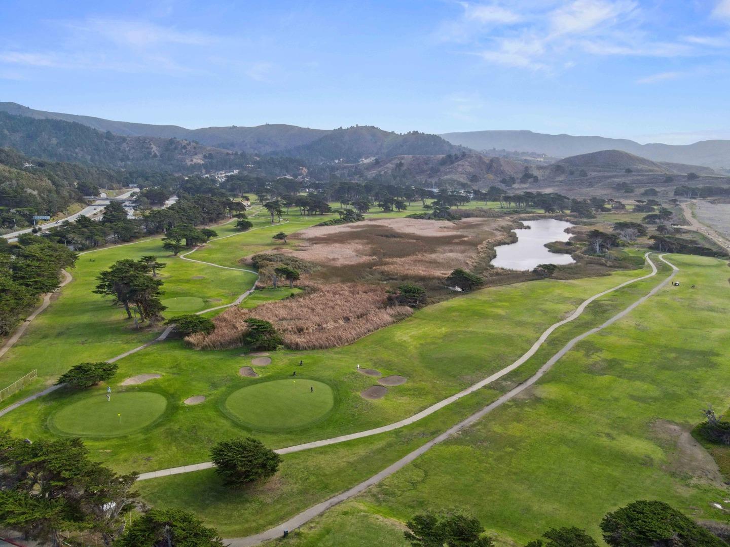 Detail Gallery Image 21 of 21 For 843 Fassler Ave, Pacifica,  CA 94044 - 2 Beds | 2/1 Baths