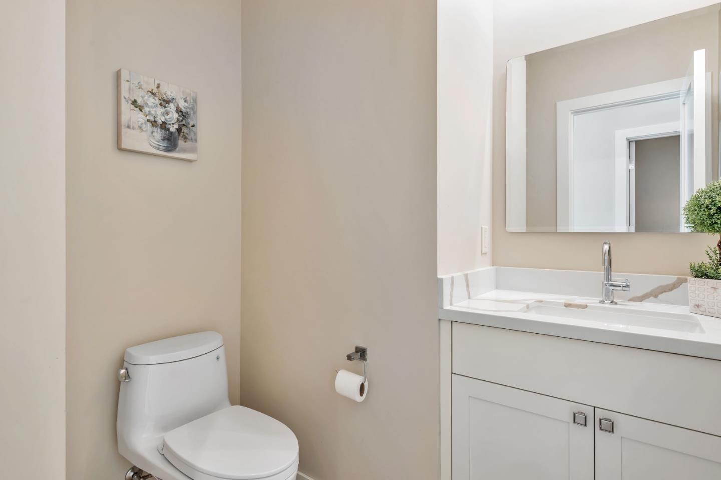 Detail Gallery Image 22 of 43 For 826 W Olive Ave, Sunnyvale,  CA 94086 - 3 Beds | 2/1 Baths