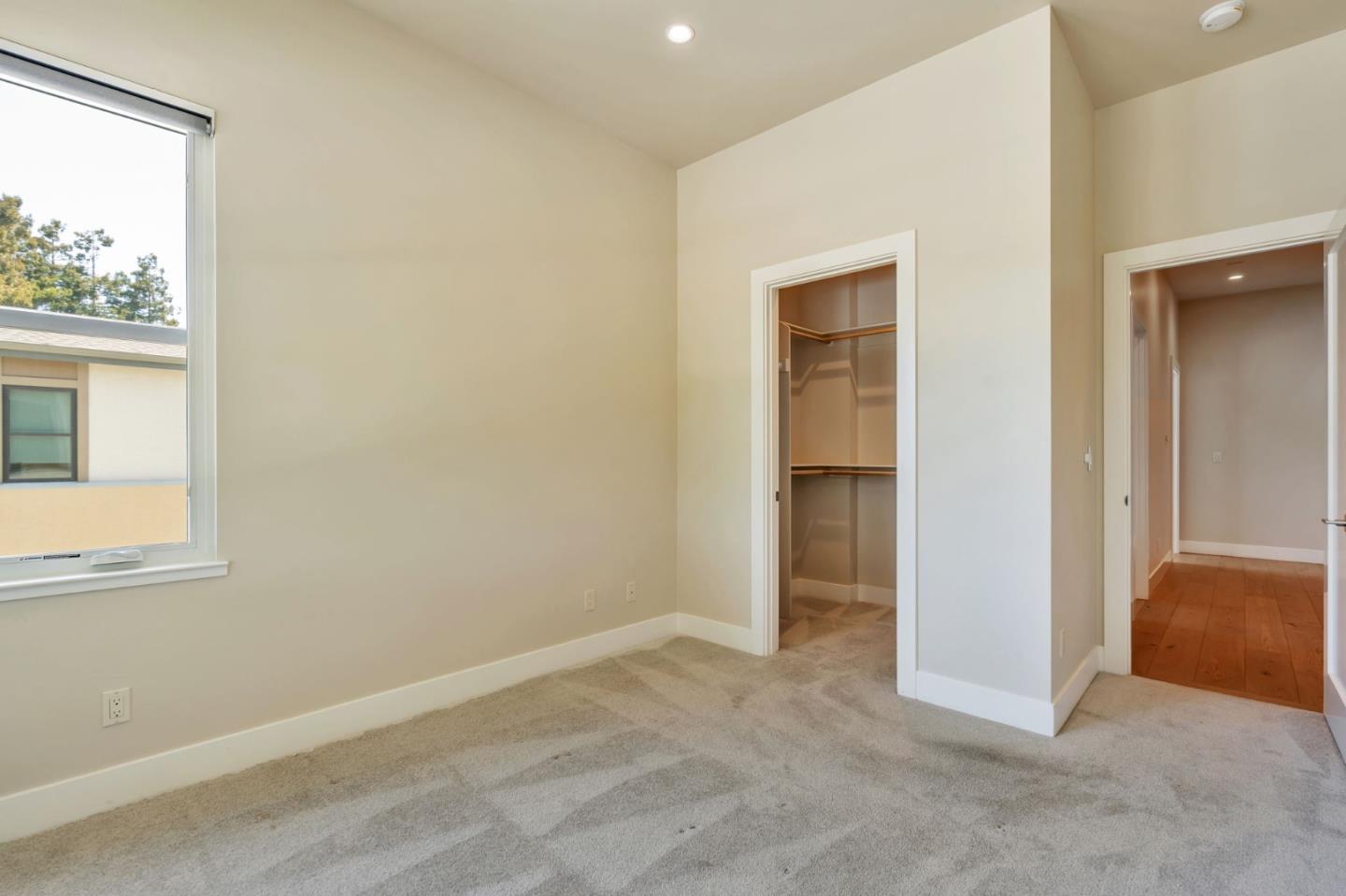 Detail Gallery Image 27 of 43 For 826 W Olive Ave, Sunnyvale,  CA 94086 - 3 Beds | 2/1 Baths
