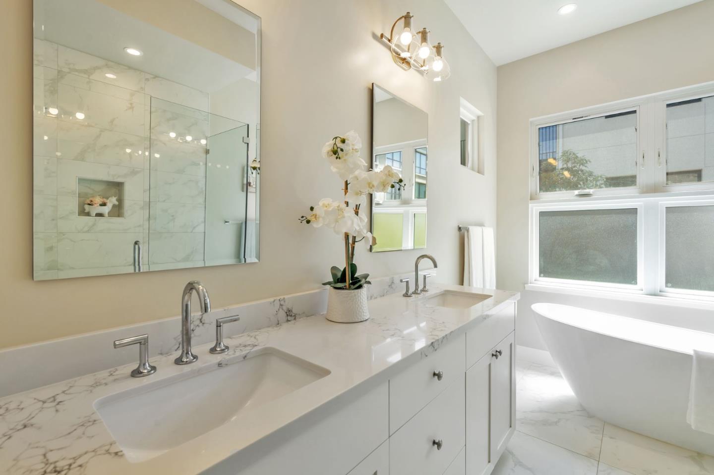 Detail Gallery Image 37 of 43 For 826 W Olive Ave, Sunnyvale,  CA 94086 - 3 Beds | 2/1 Baths