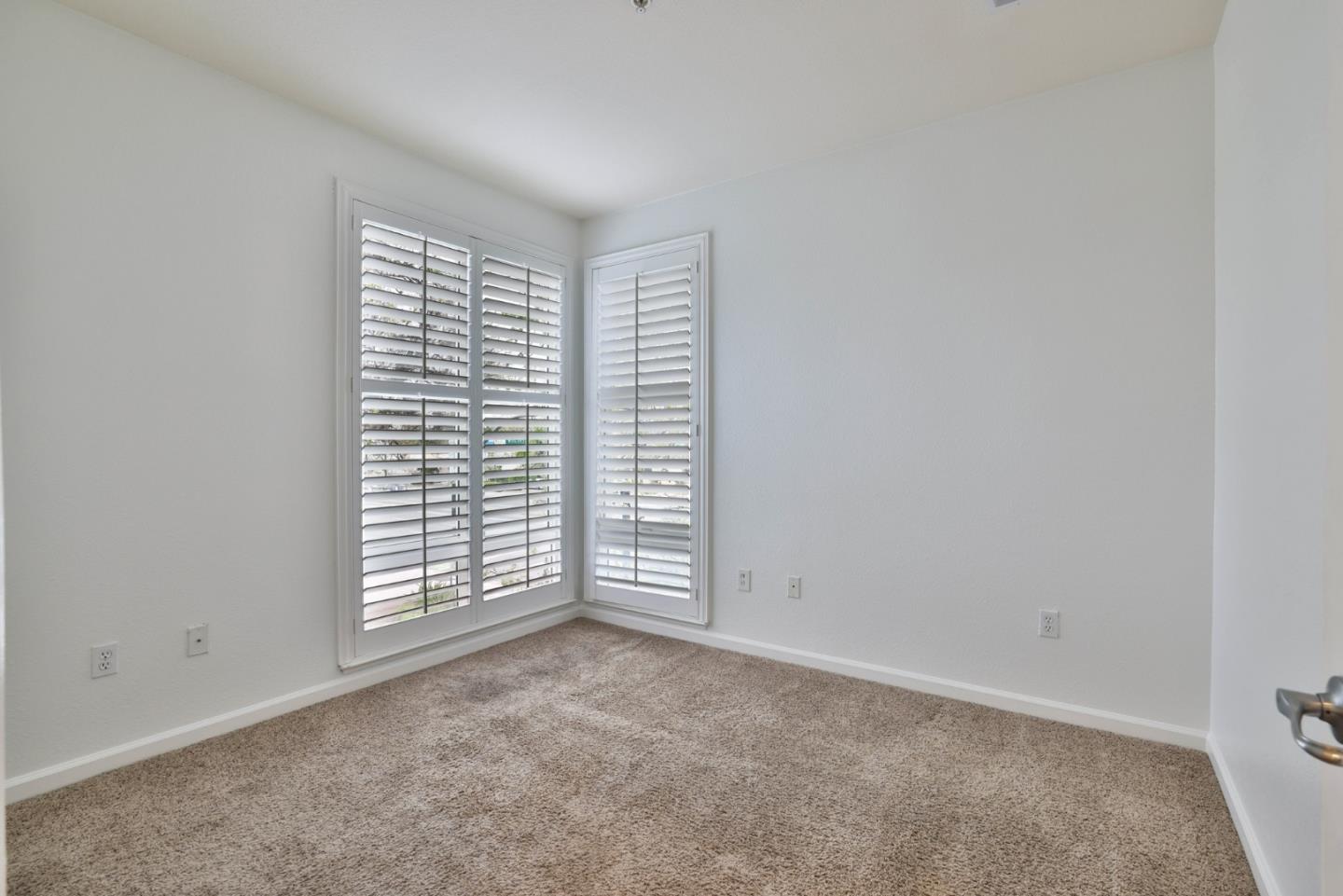 Detail Gallery Image 15 of 24 For 801 S Winchester Blvd #1204,  San Jose,  CA 95128 - 2 Beds | 2 Baths
