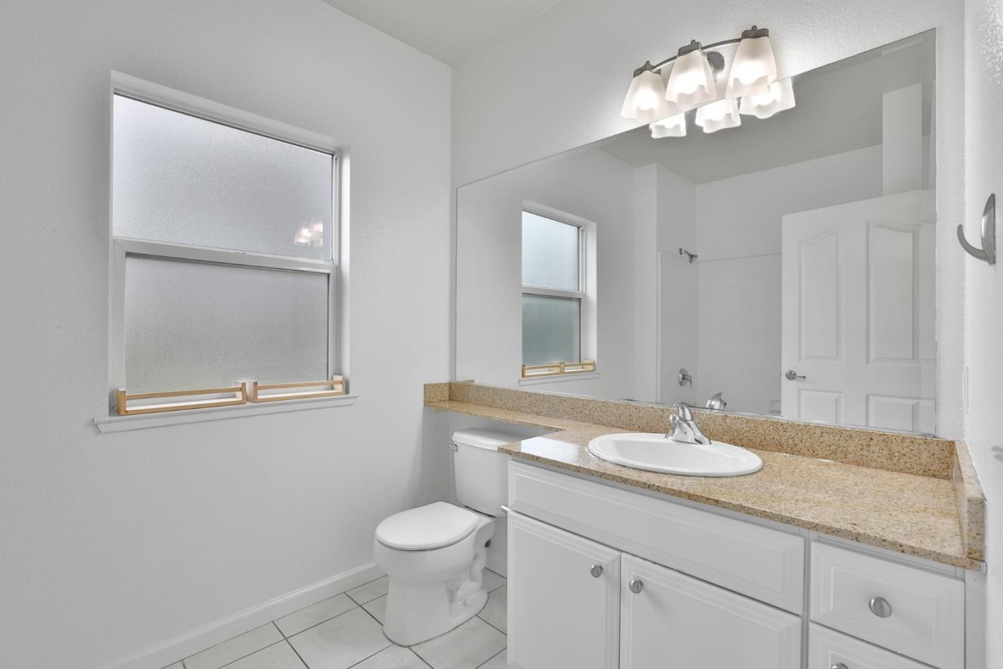 Detail Gallery Image 17 of 24 For 801 S Winchester Blvd #1204,  San Jose,  CA 95128 - 2 Beds | 2 Baths
