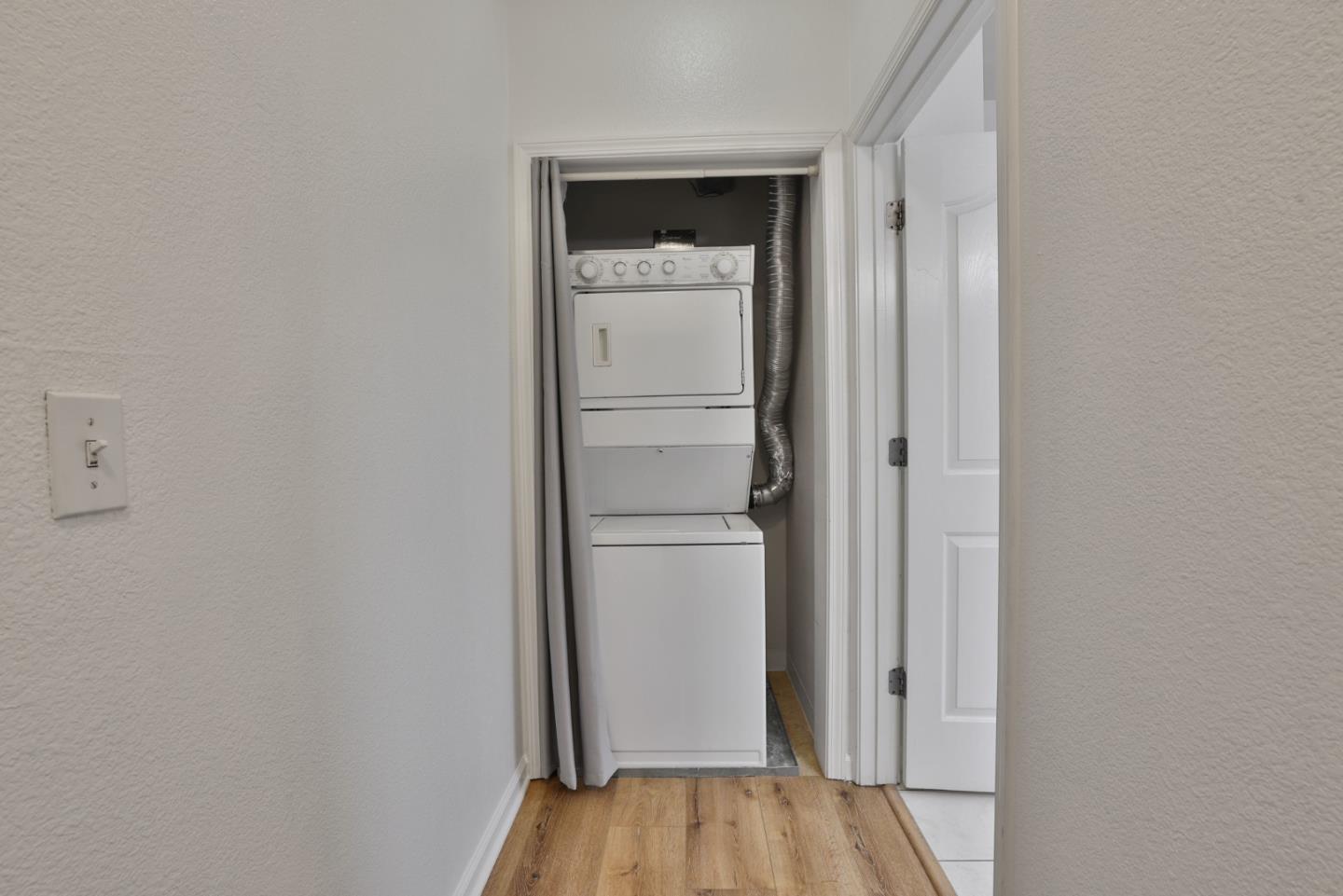Detail Gallery Image 18 of 24 For 801 S Winchester Blvd #1204,  San Jose,  CA 95128 - 2 Beds | 2 Baths