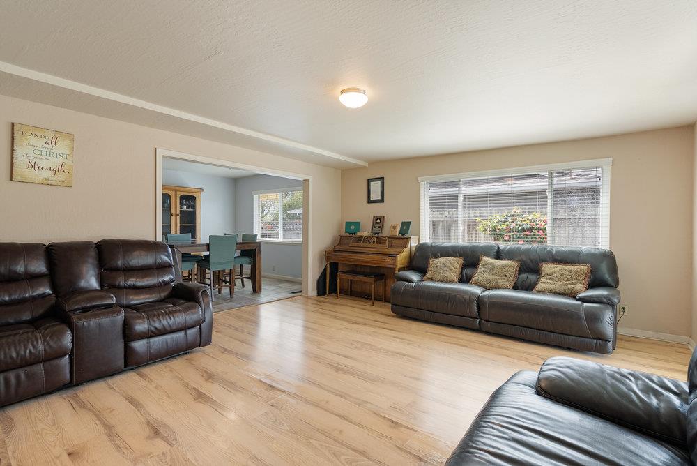 Detail Gallery Image 21 of 49 For 1052 San Simeon Dr, Salinas,  CA 93901 - 3 Beds | 2 Baths