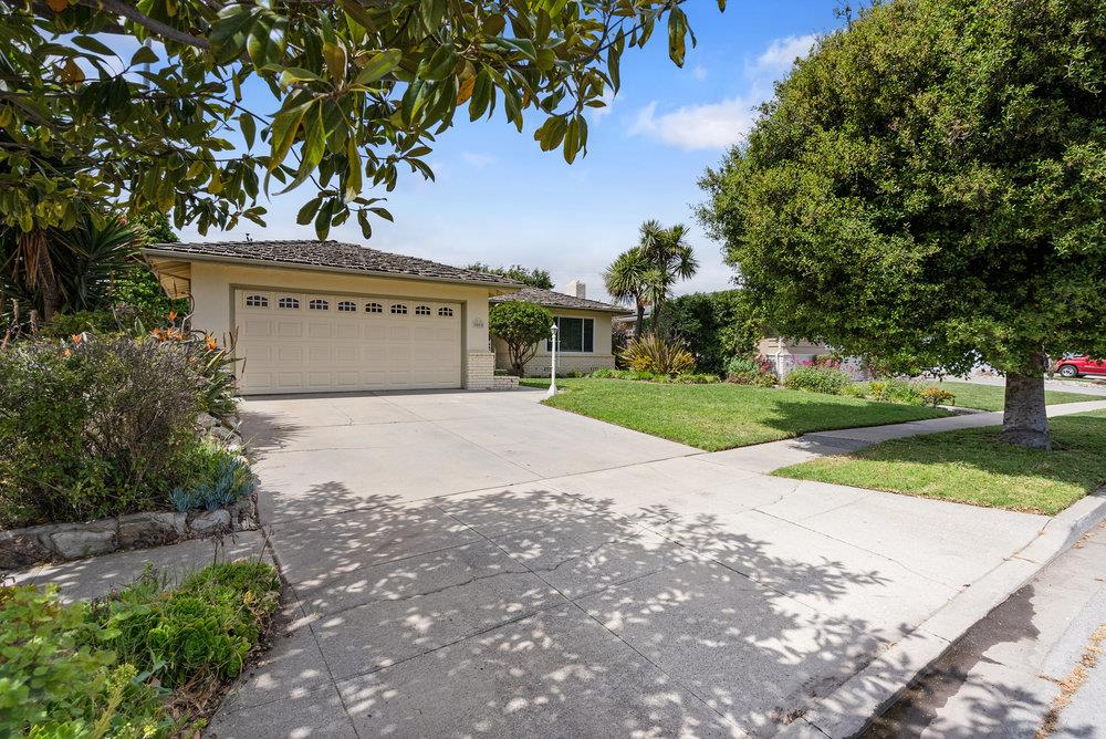 Detail Gallery Image 3 of 49 For 1052 San Simeon Dr, Salinas,  CA 93901 - 3 Beds | 2 Baths