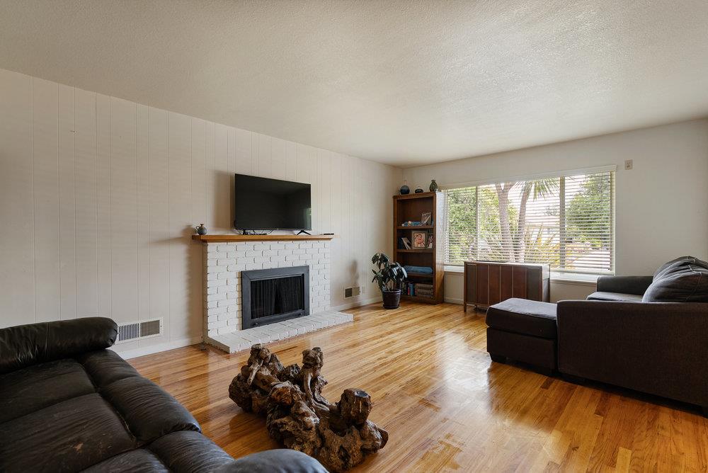 Detail Gallery Image 8 of 49 For 1052 San Simeon Dr, Salinas,  CA 93901 - 3 Beds | 2 Baths