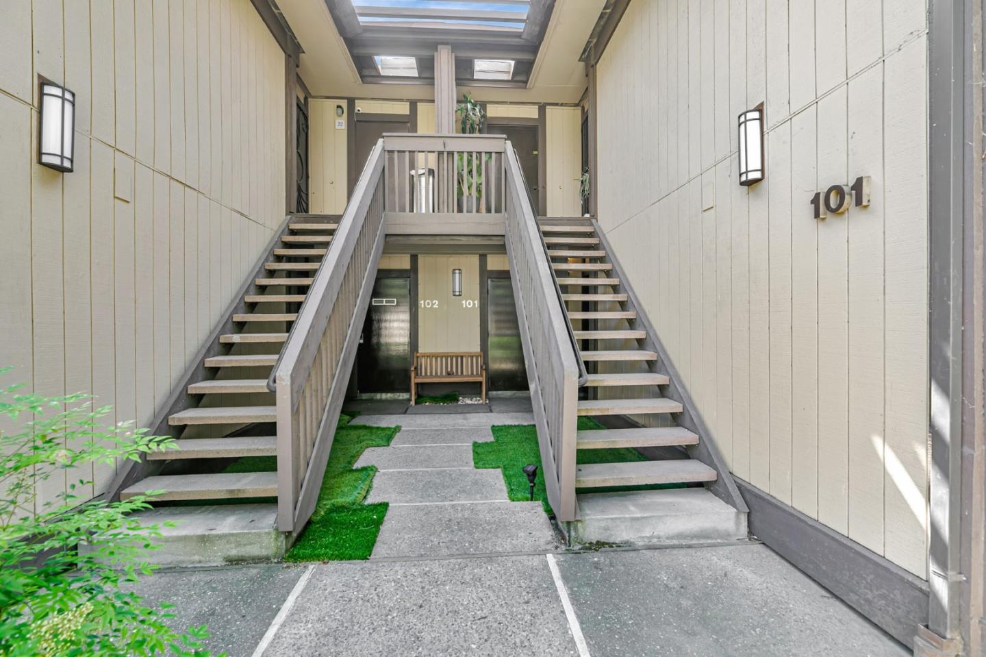 Detail Gallery Image 5 of 32 For 39139 Argonaut Way #101,  Fremont,  CA 94538 - 1 Beds | 1 Baths
