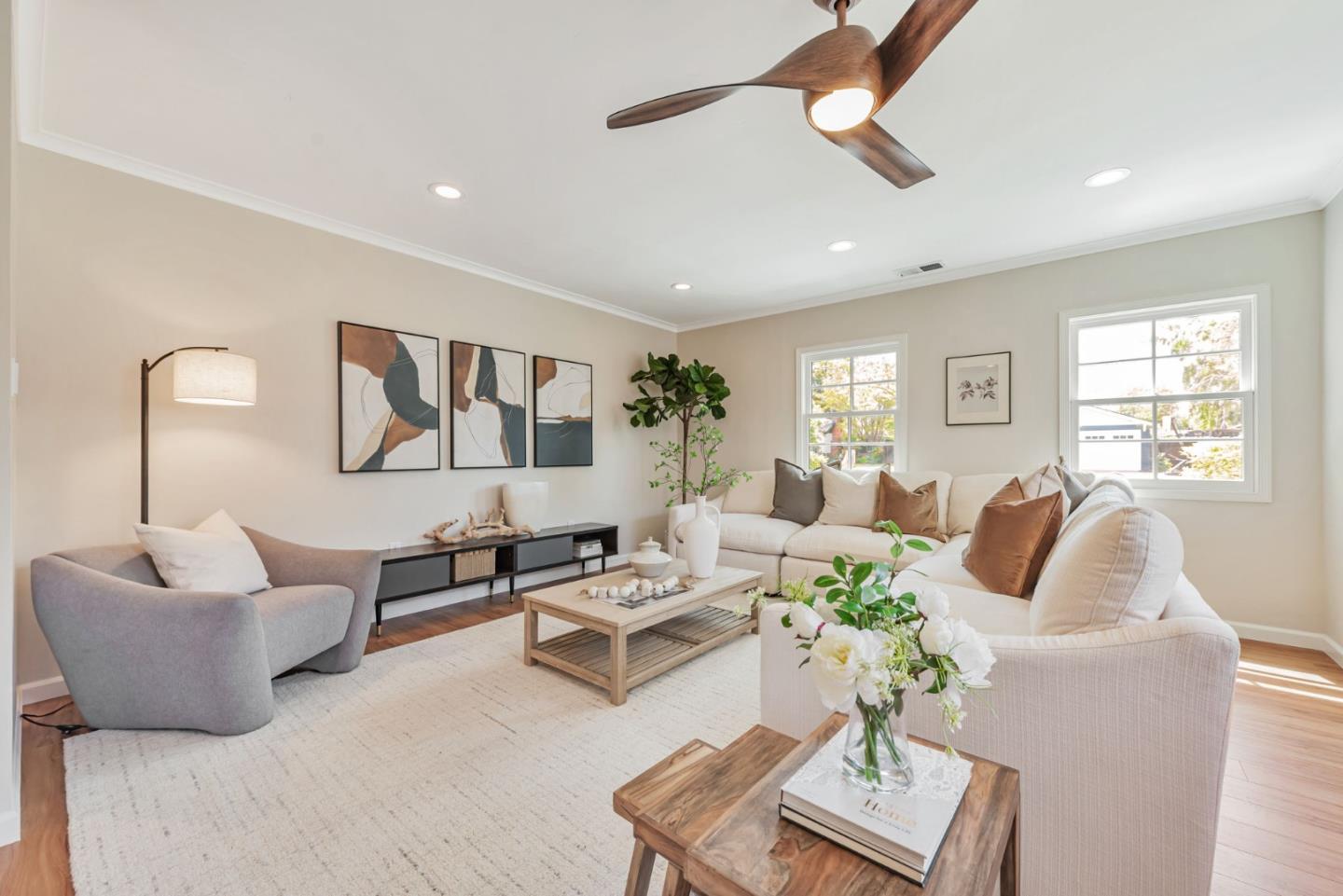 Detail Gallery Image 16 of 41 For 2002 Coastland Ave, San Jose,  CA 95125 - 3 Beds | 1/1 Baths