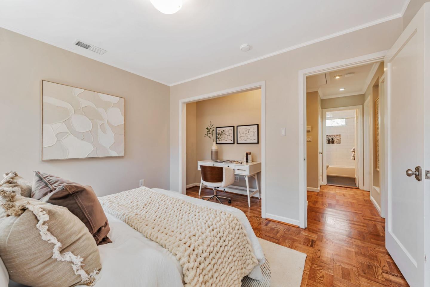 Detail Gallery Image 25 of 41 For 2002 Coastland Ave, San Jose,  CA 95125 - 3 Beds | 1/1 Baths