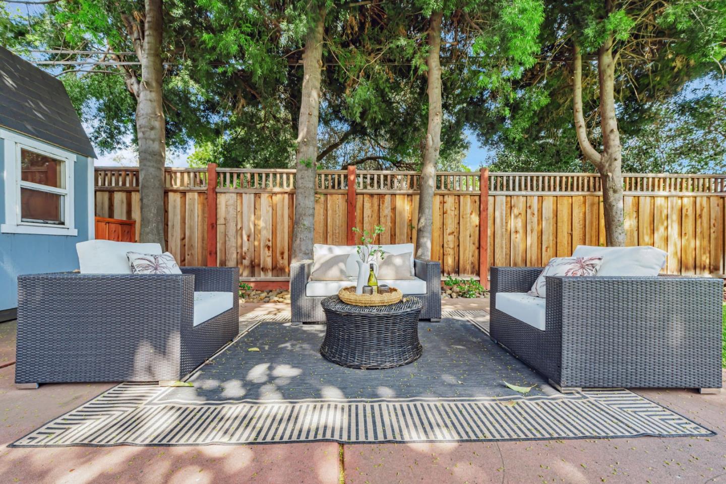 Detail Gallery Image 38 of 41 For 2002 Coastland Ave, San Jose,  CA 95125 - 3 Beds | 1/1 Baths