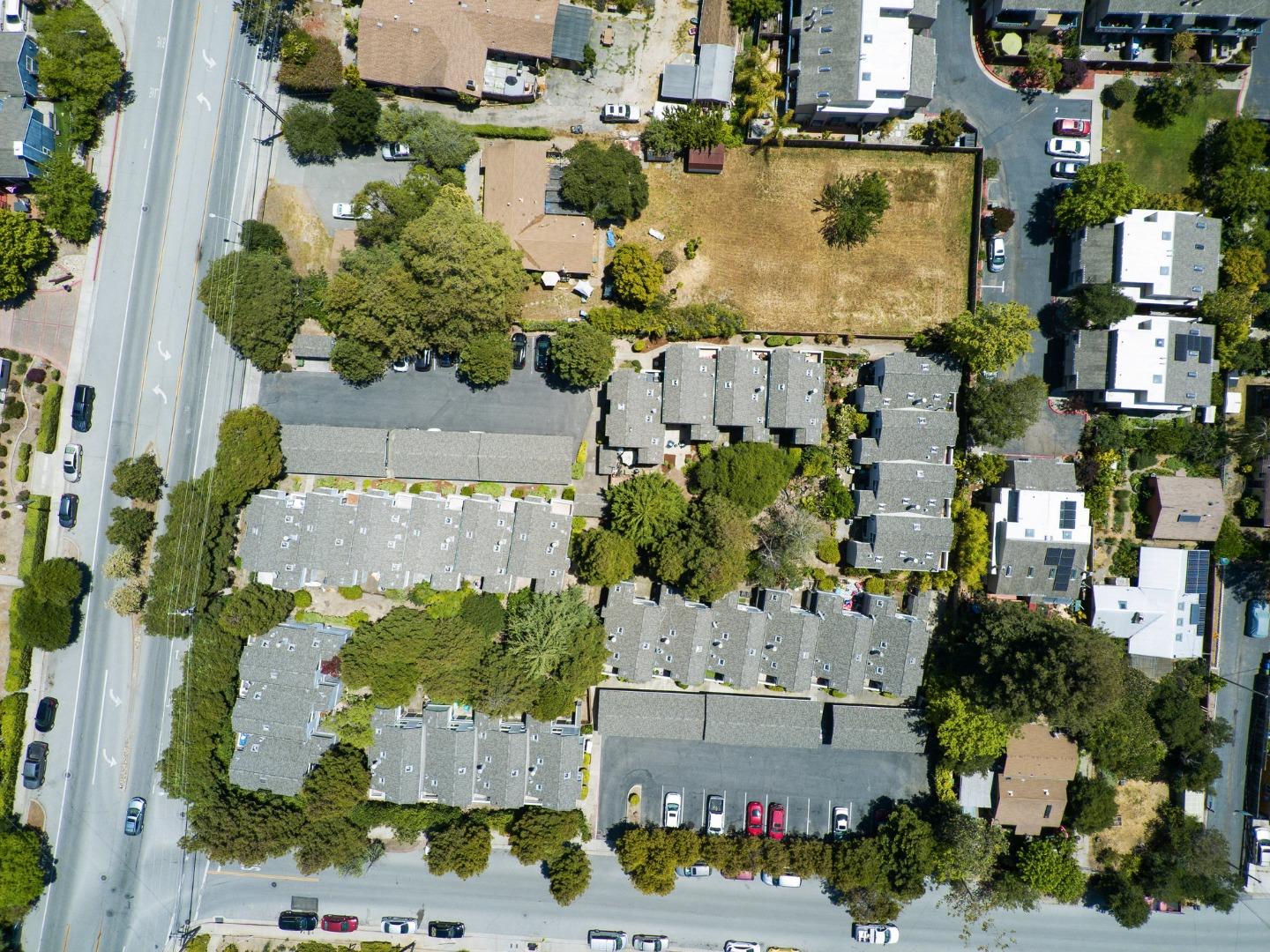 Detail Gallery Image 24 of 36 For 1200 Capitola Rd #21,  Santa Cruz,  CA 95062 - 3 Beds | 1 Baths